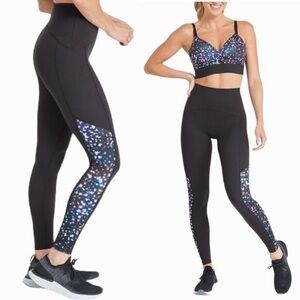 SPANX Booty Boost Active Leggings in Cosmic Size Small